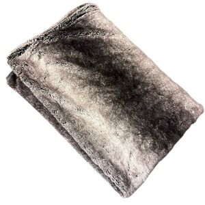 Frontgate Faux Fur Throw Blanket Grey Reversible Plush 50x70 Luxury Cozy